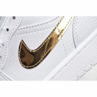 Picture of Wmns Air Jordan 1 Retro Low 'White Metallic Gold'