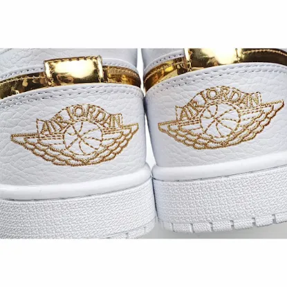 Picture of Wmns Air Jordan 1 Retro Low 'White Metallic Gold'