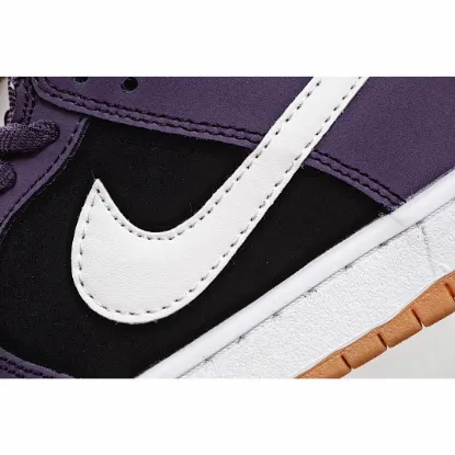 Picture of WMNS Nike SB Dunk Low Pro QS Raw Gum Purple Low Sneakers