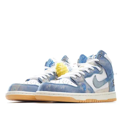 Picture of CARPET COMPANY X NIKE SB DUNK HIGH SB SNEAKERS WHITE & BLUE