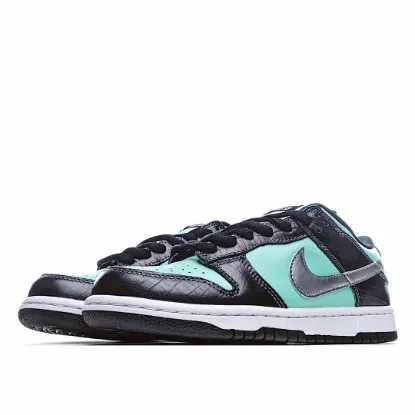 Picture of DIAMOND SUPPLY CO. X NIKE SB DUNK LOW PRO TIFFANY