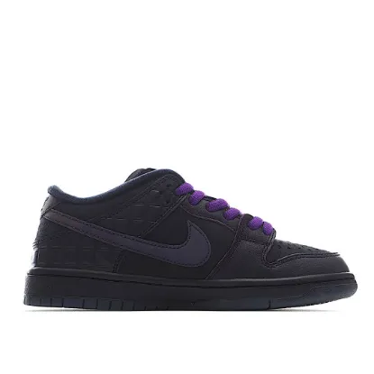 Picture of FAMILIA X NIKE SB DUNK LOW LOW-TOP SNEAKERS