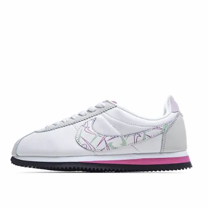 Picture of NIKE CLASSIC CORTEZ LEATHER RUNNING SHOE