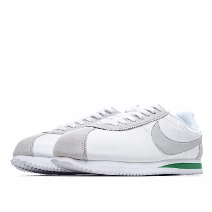 Picture of NIKE CLASSIC CORTEZ LEATHER RUNNING SHOE