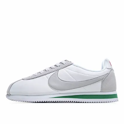 Picture of NIKE CLASSIC CORTEZ LEATHER RUNNING SHOE