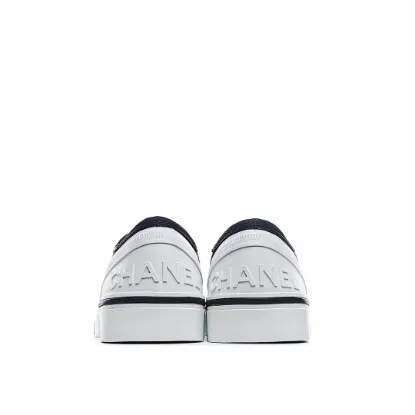 Picture of Chanel Canvas Casual Sneakers