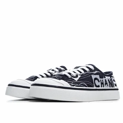 Picture of Chanel Canvas Casual Sneakers