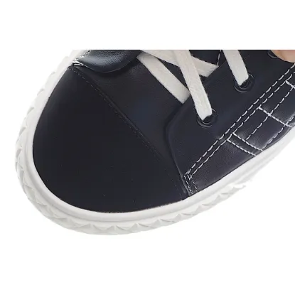 Picture of Chanel Canvas Casual Sneakers