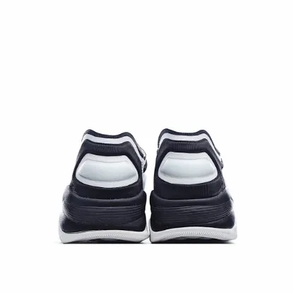 Picture of CHANEL Classic Sneakers Casual Shoes