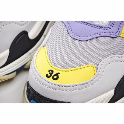 Picture of Balenciaga Triple S dad shoes running shoes