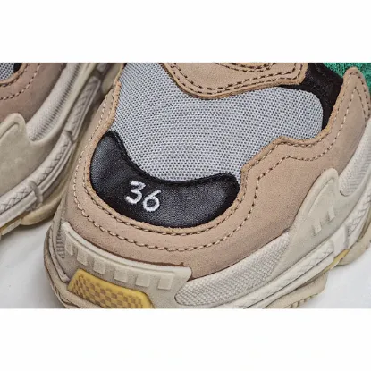 Picture of Balenciaga Triple S dad shoes running shoes