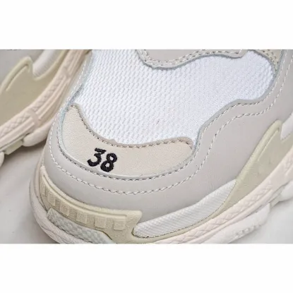 Picture of Balenciaga Triple S dad shoes running shoes