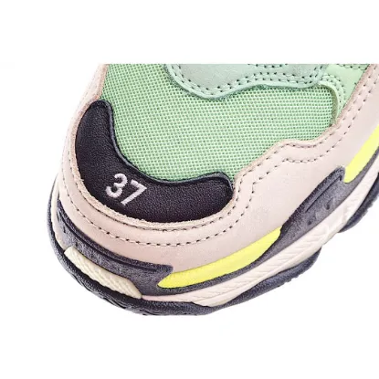 Picture of Balenciaga Triple S dad shoes running shoes