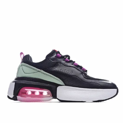 Picture of Nike AIR MAX VERONA Purple Running Shoe