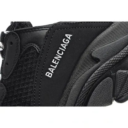 Picture of Balenciaga Triple S dad shoes running shoes