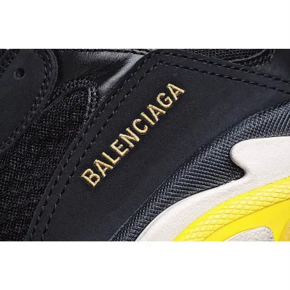 Picture of Balenciaga Triple S dad shoes running shoes