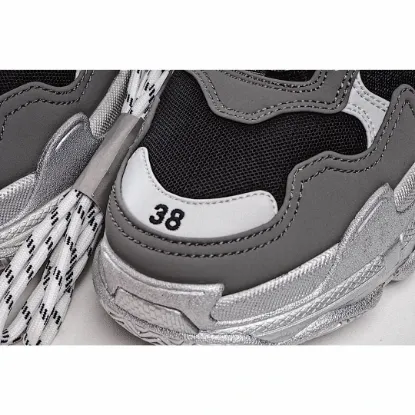 Picture of Balenciaga Triple S dad shoes running shoes