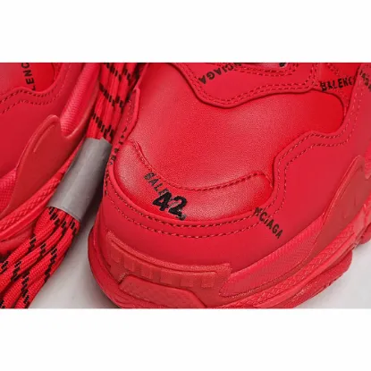 Picture of Balenciaga Triple S dad shoes running shoes