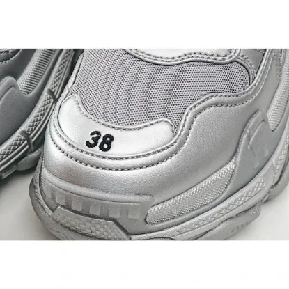 Picture of Balenciaga Triple S dad shoes running shoes