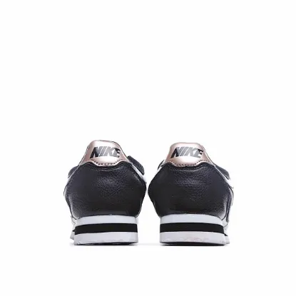 Picture of NIKE CLASSIC CORTEZ LEATHER RUNNING SHOE