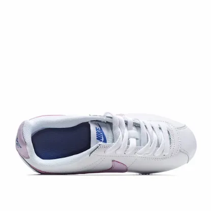 Picture of NIKE CLASSIC CORTEZ LEATHER RUNNING SHOE