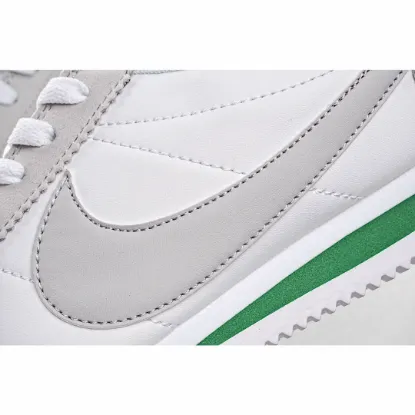 Picture of NIKE CLASSIC CORTEZ LEATHER RUNNING SHOE