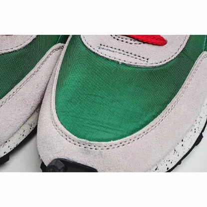 Picture of NIKE UNDERCOVER X WMNS DAYBREAK 'LUCKY GREEN'