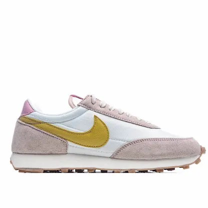 Picture of NIKE WMNS DAYBREAK 'FOSSIL STONE SAFFRON QUARTZ'