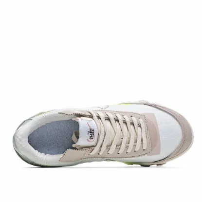 Picture of Nike Wmns Waffle Racer LX 'Pale Ivory'