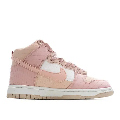 Picture of NIKE SB ZOOM DUNK HIGH TOASTY SNEAKERS