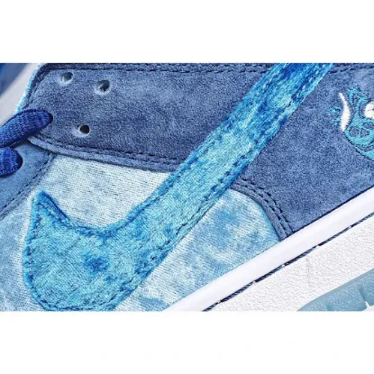 Picture of STRANGELOVE X NIKE SB DUNK LOW PLAIN BLUE