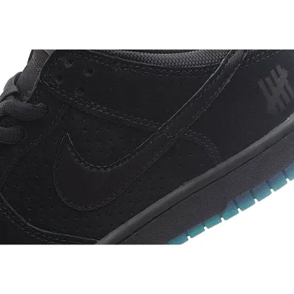 Picture of UNDFEATED X NIKE DUNK LOW