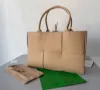 Picture of BV INTRECCIO TOTE LAMBSKIN