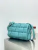 Picture of BV PADDED CASSETTE PILLOW BAG SIZE: 26X18CM 70094