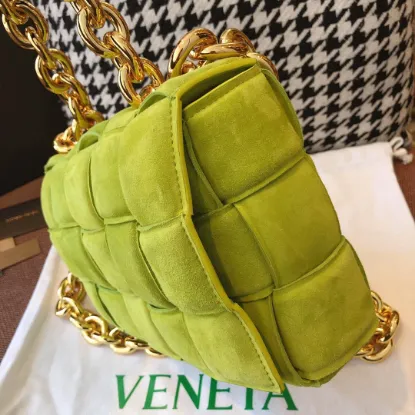 Picture of BV PILLOW BAG SIZE: 26CM KIWI GREEN