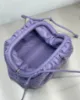 Picture of BV POUCH WOVEN CLOUD BAG SIZE:22X13CM 7003-2 JKZ