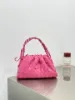 Picture of BV POUCH WOVEN CLOUDS BAG SIZE:22X13CM 7003-2 JKZ