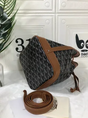 Picture of Goyard Shoulder Bucket Bag Size: 17.5*15*H 23cm