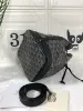 Picture of Goyard Shoulder Bucket Bag Size: 17.5*15*H 23cm