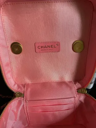 Picture of CHANEL 1268 Size: 16.5*16.5*15