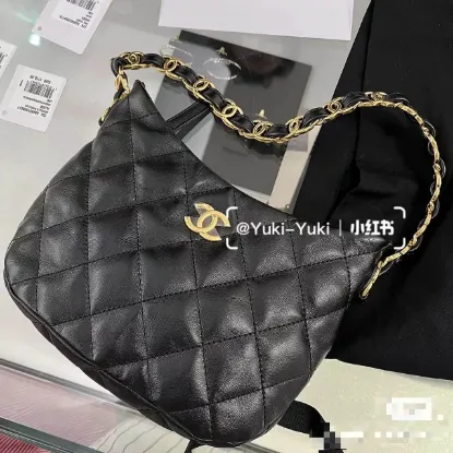 Picture of Chanel 22k new hobo debut