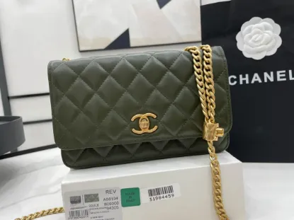 Picture of chanel A68104 Size: 12.3*19.2*3.5cm