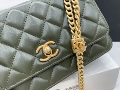 Picture of chanel A68104 Size: 12.3*19.2*3.5cm