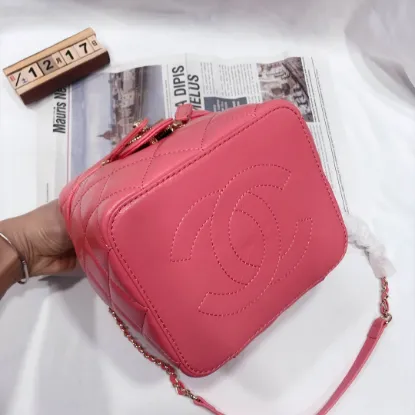 Picture of Chanel Bucket Bag Size: 17*14*14