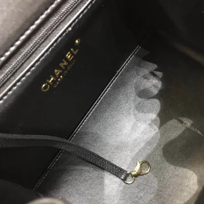 Picture of CHANEL Calfskin