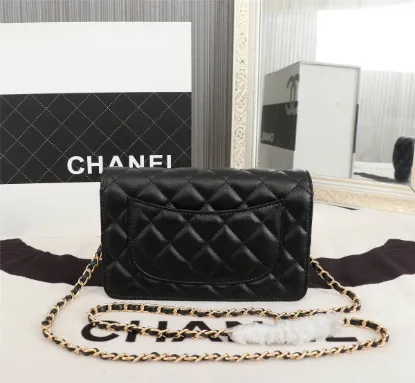 Picture of Chanel Calfskin Reference: 8947 Size: 19cm