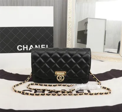 Picture of Chanel Calfskin Reference: 8947 Size: 19cm