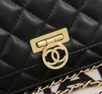 Picture of Chanel Calfskin Reference: 8947 Size: 19cm