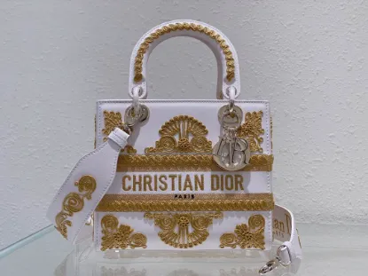 Picture of Lady D-Lite Handbag Size: 24cm