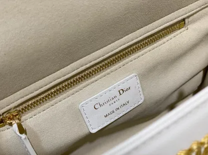 Picture of Lady D-Lite Handbag Size: 24cm